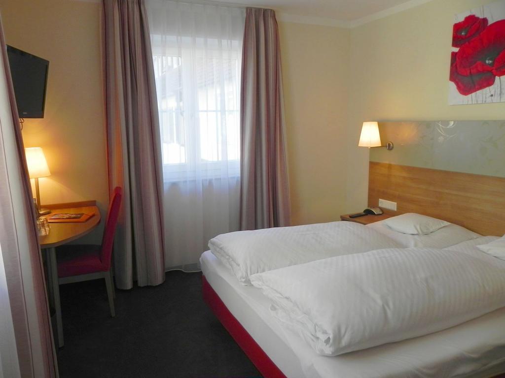 Hotel Schwanen Фройденштадт Экстерьер фото